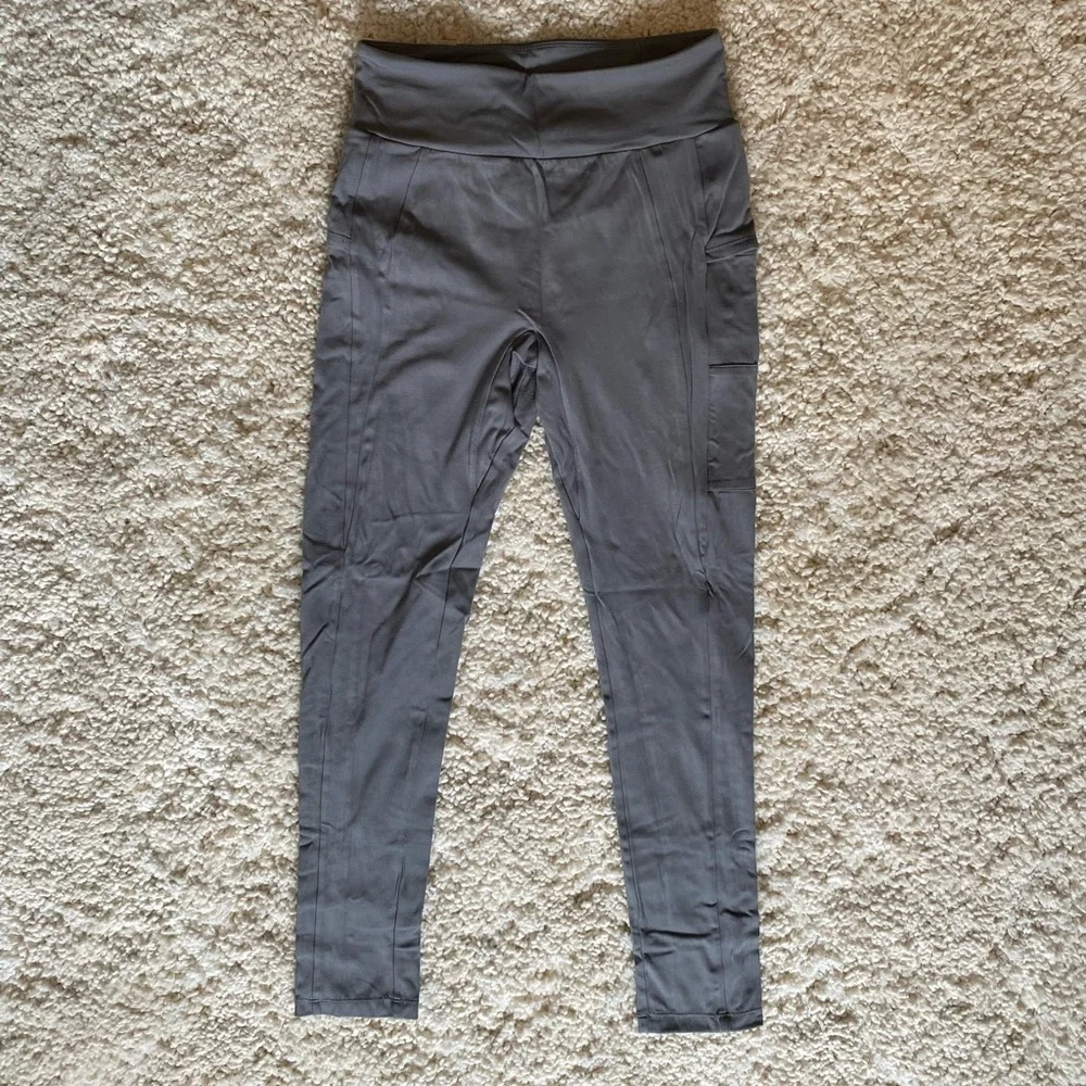 Gymshark Non Stop Leggings in Grey - Picture 2 of 2